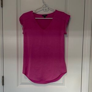 Express XXS Hot Pink V-Neck Cap Sleeve Blouse. New. Never worn.